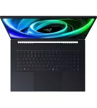 razer blade 18 ultra9 32gb rtx5090 240hz
