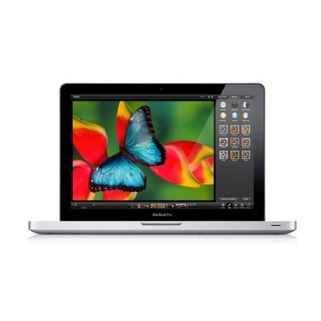 17" Apple MacBook Pro 2.4Ghz Quad Core i7 2.4Ghz /16GB /256GB SSD / MD311LL/A