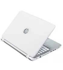 HP 15 Beats Audio 15-p115NE core i7 6GB 1TB 2GB dedicated Geforce GT840 Snow white DOS